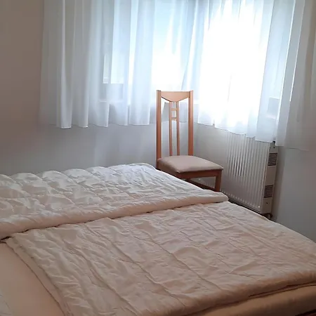 Seebad, Lindenstraße 18 Koserow